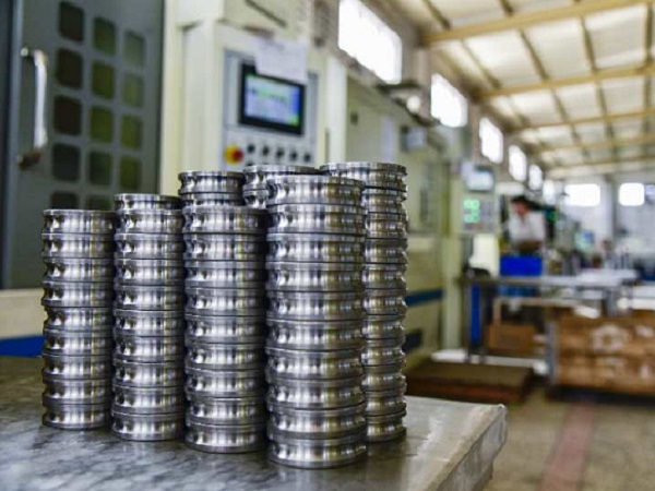 簡述哪些結構參數導致角接觸球軸承產生噪音？